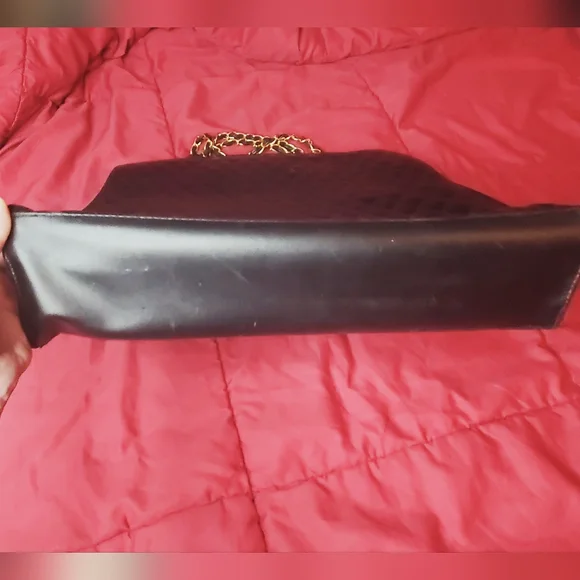 New Large Black Quilted Faux Leather Tote bag/Laptop - Picture 4 of 15